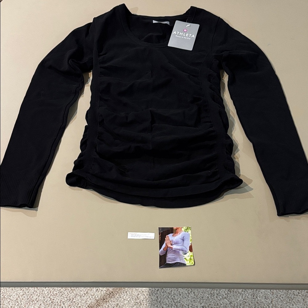 Athleta Jet Black Ruched Long Sleeve Top NWT Size S